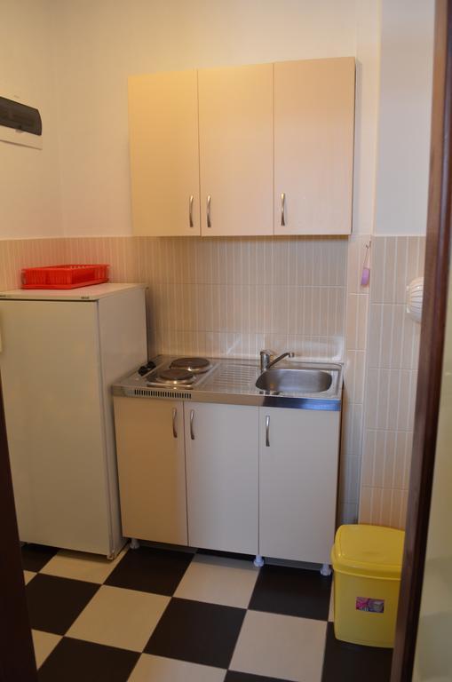 Apartment Folic Sutomore Exterior foto